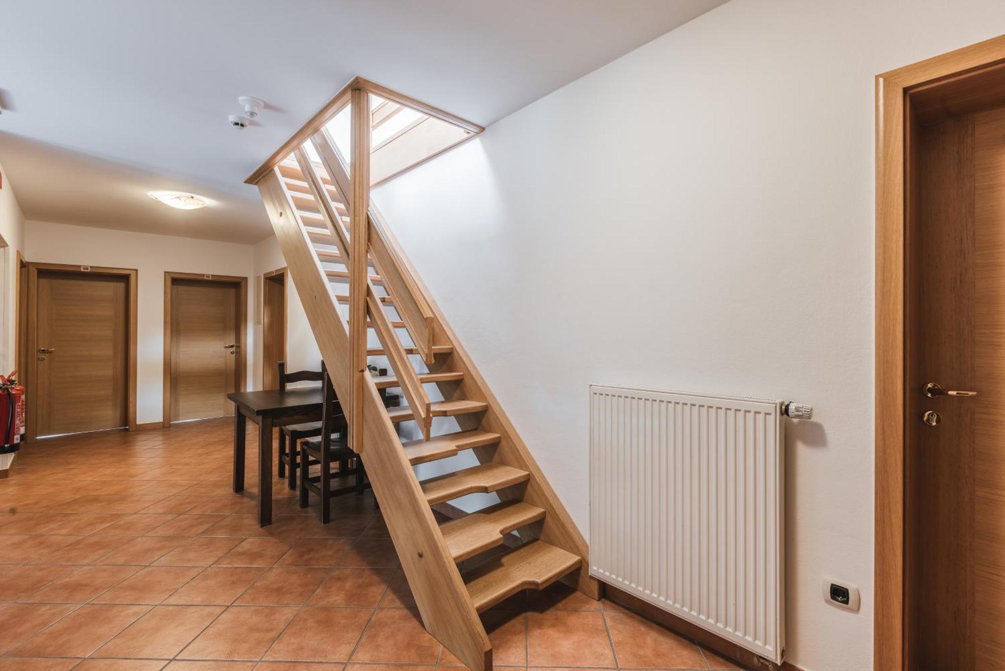 Pension Toeroek Lesce  Exterior photo
